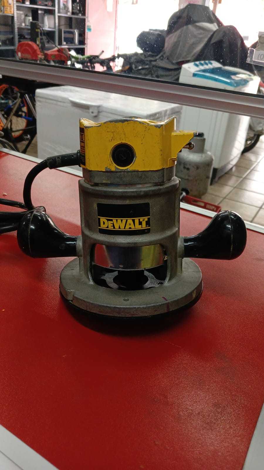 dewalt dw610
