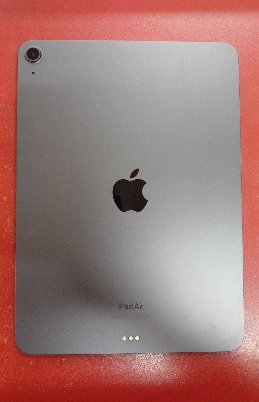 Apple Air 5th