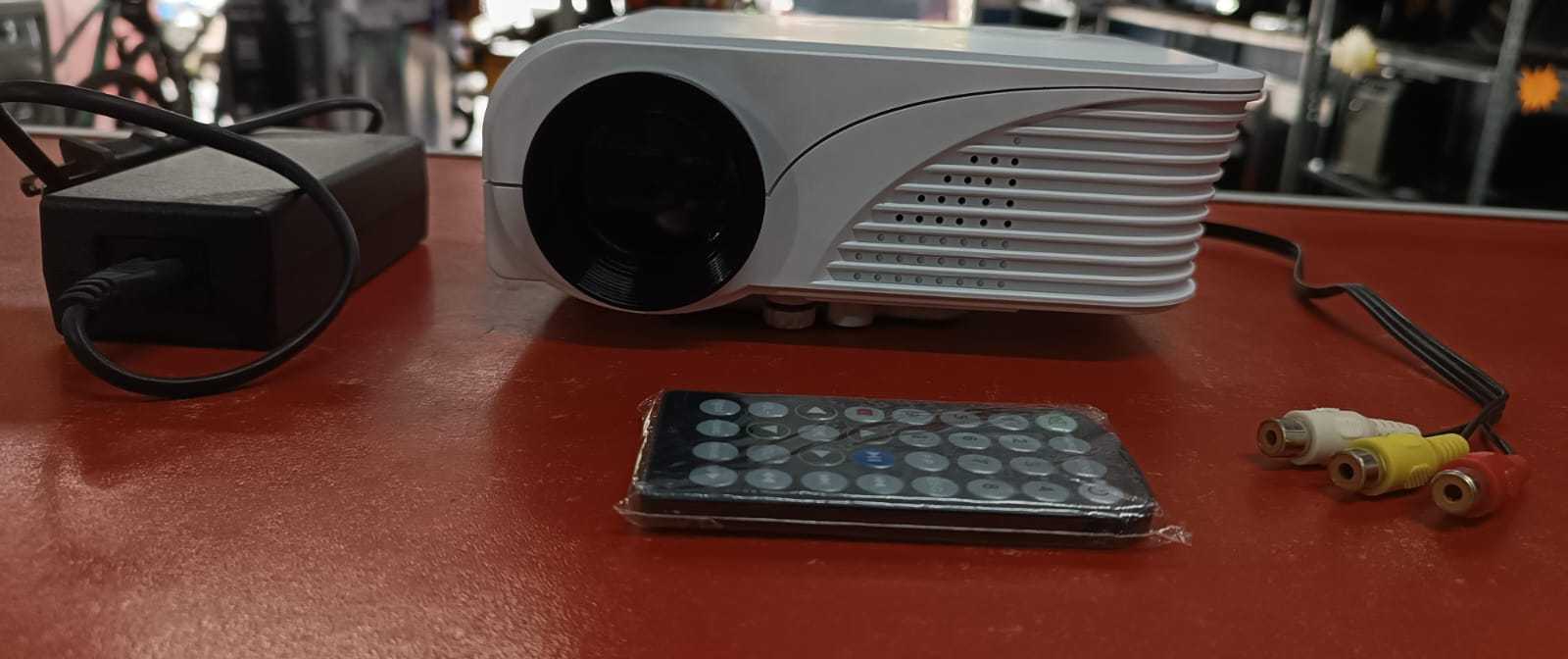 Cinema Proyector s320