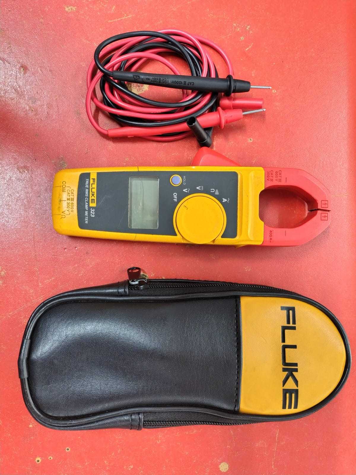 fluke 323