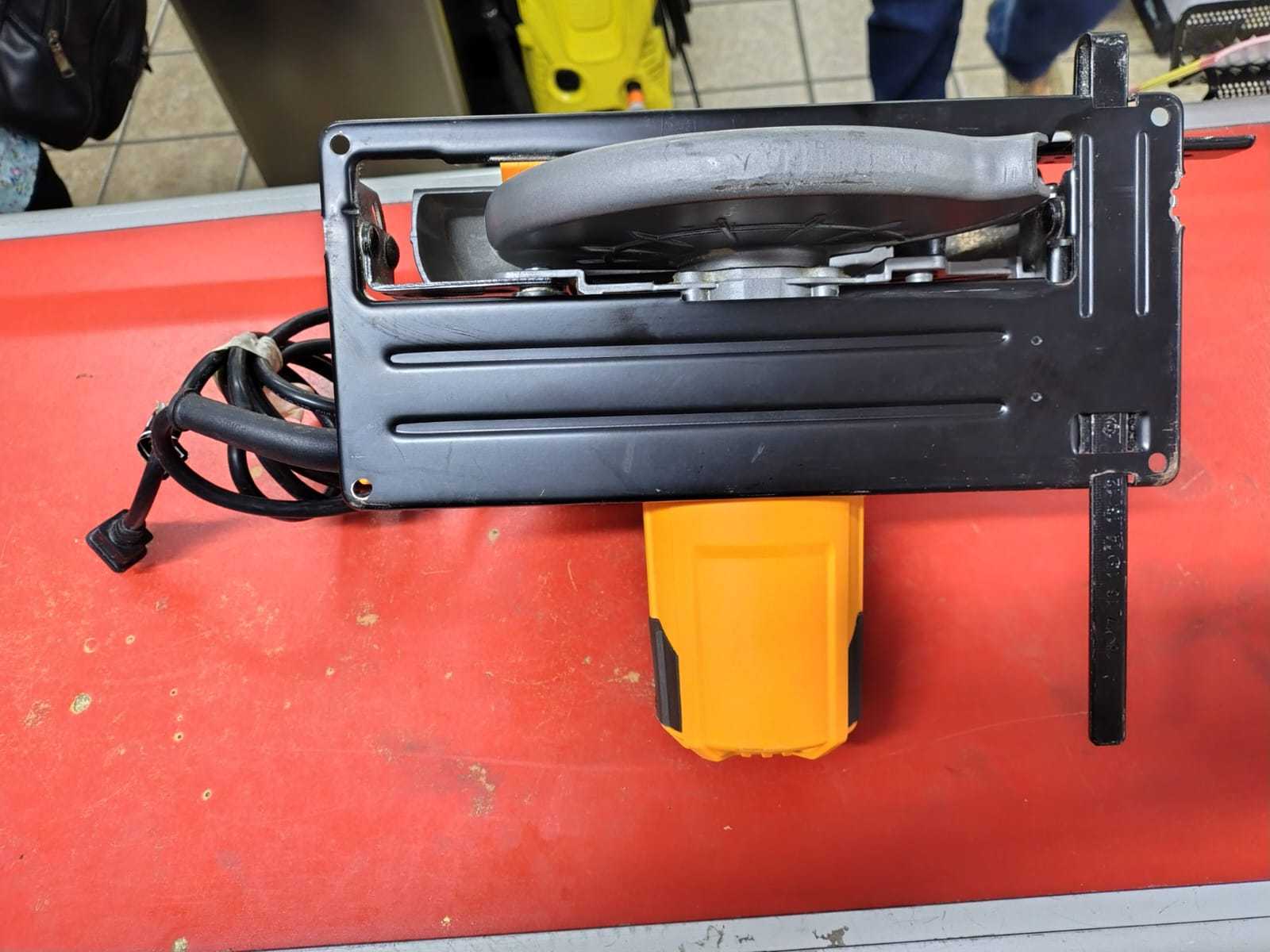 Ingco ucs18538