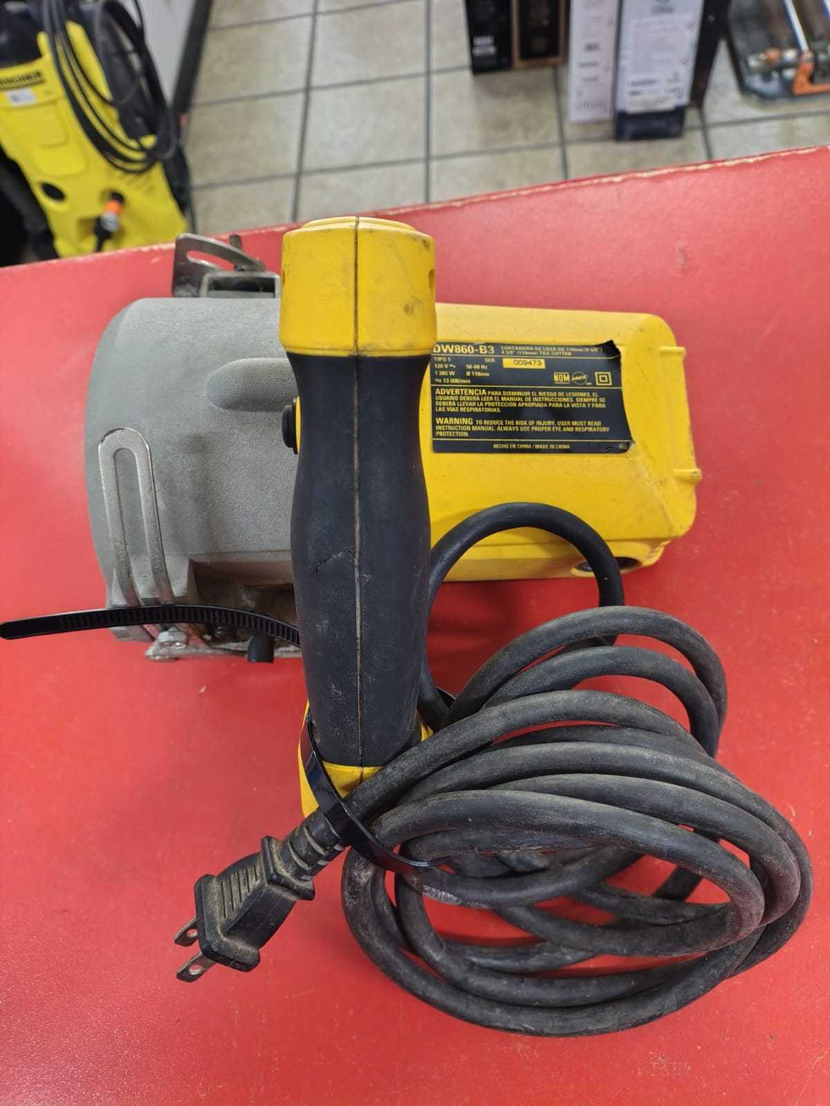 DeWalt DW860-B3