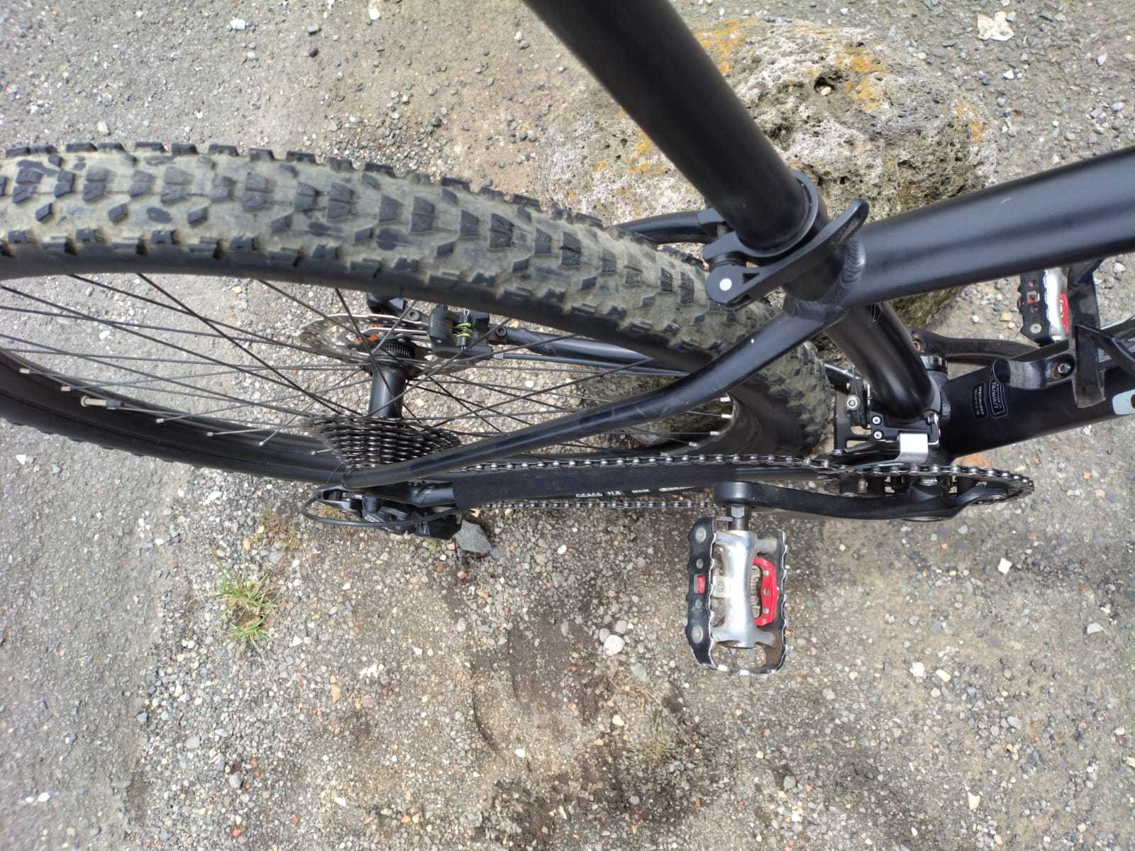 SPECIALIZED rockhopper