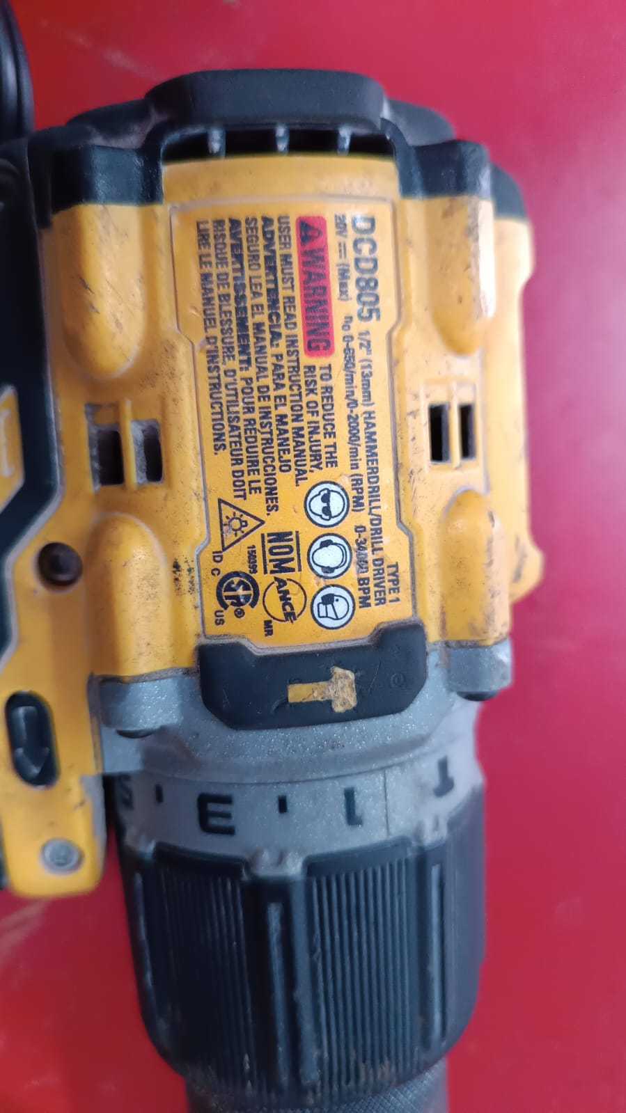 Dewalt dcd805