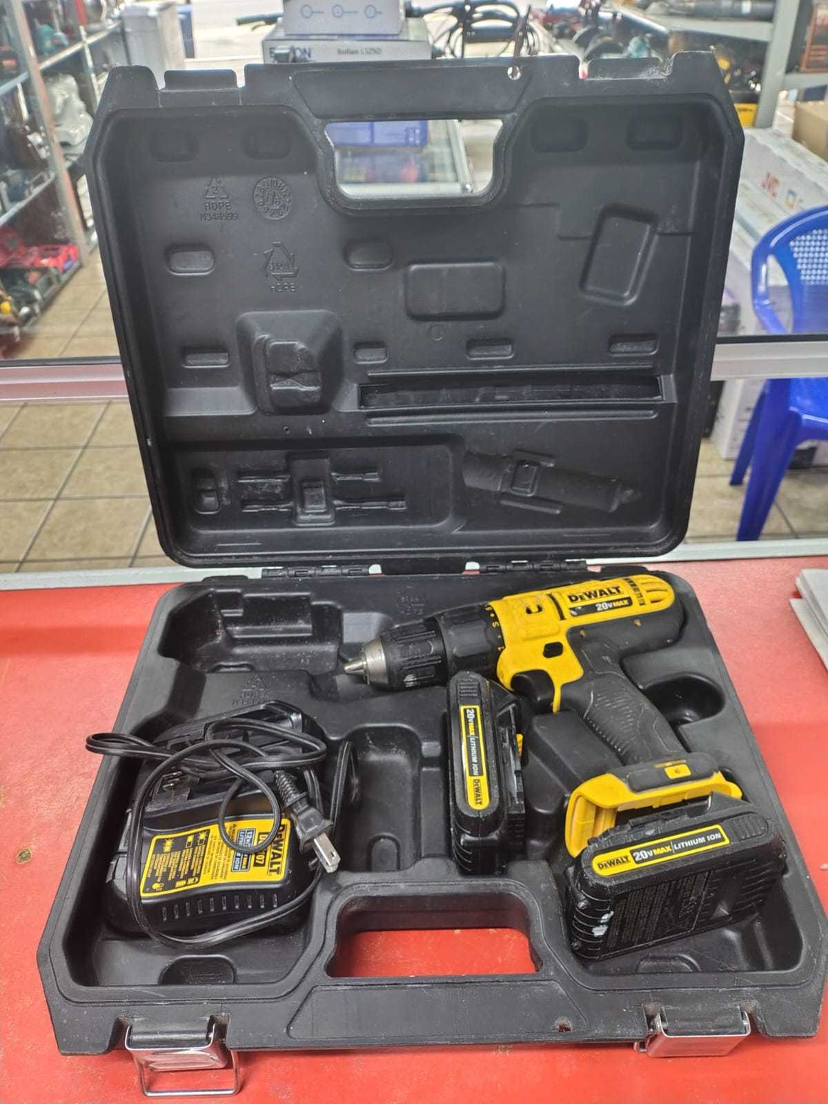 dewalt dcd776
