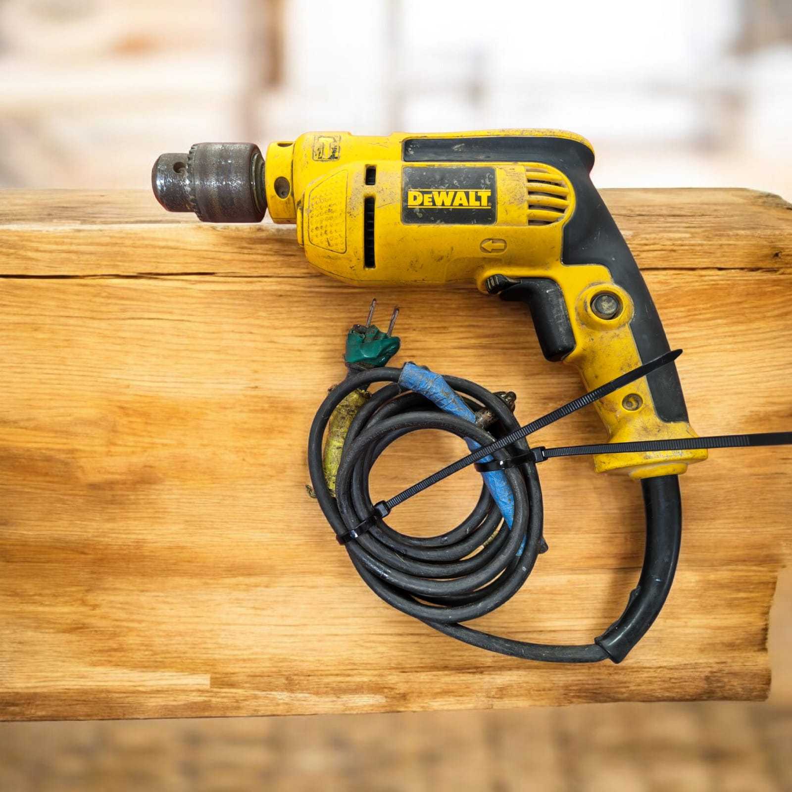 DeWalt dwd024-b3