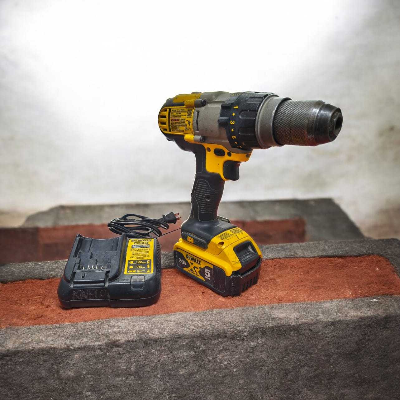 Dewalt DCF887  XR