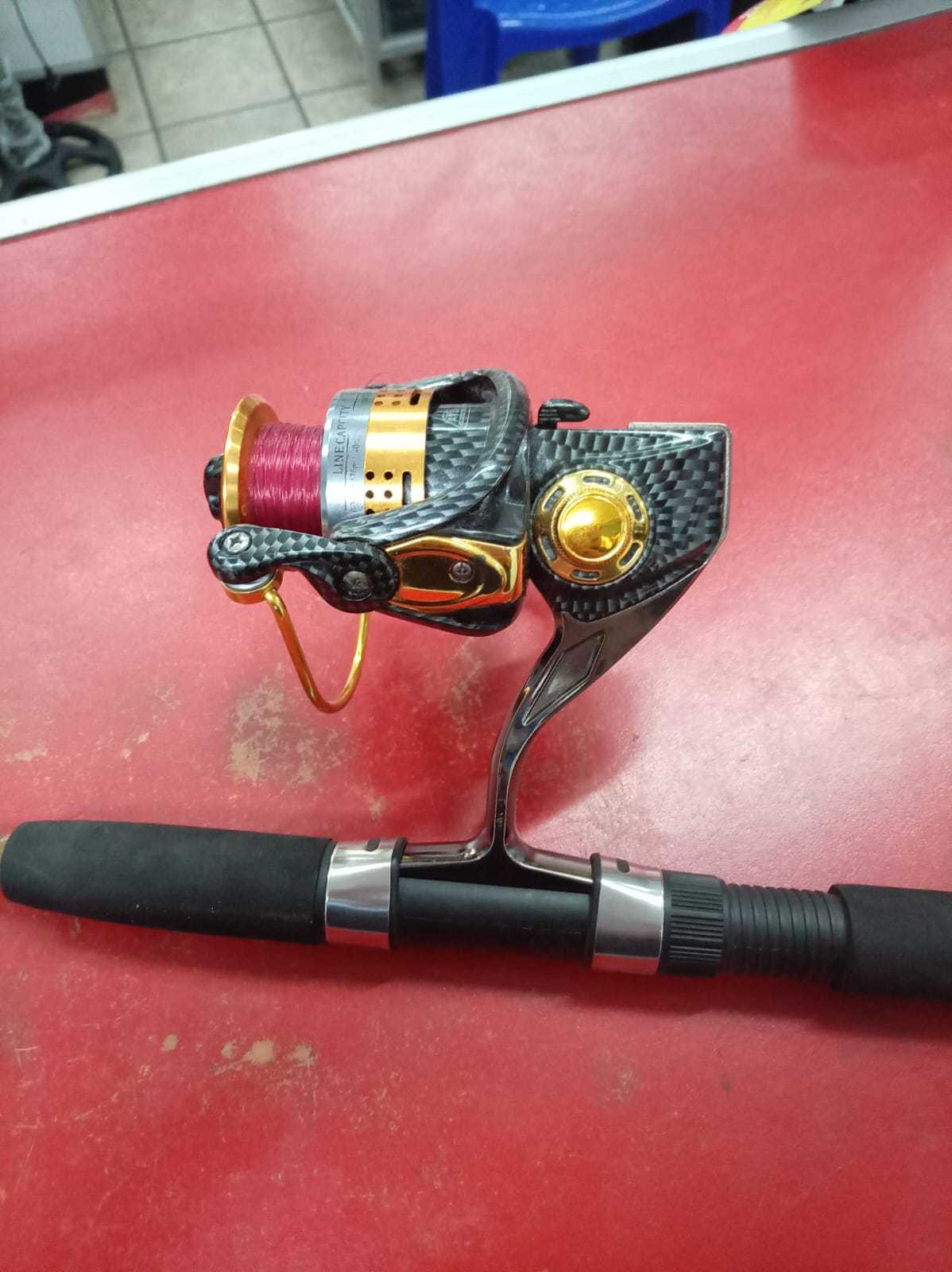 PESCADOR 